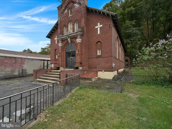 Pottsville, PA 17901,45 MAIN STREET