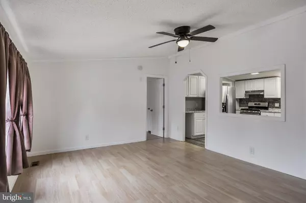 Williamstown, NJ 08094,209 HARRISON AVE