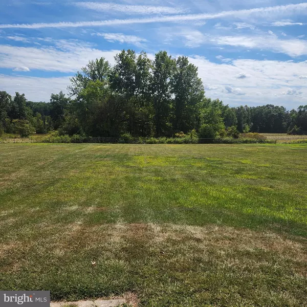 Dover, PA 17315,1030 E CANAL RD