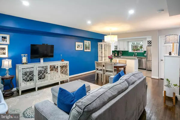 Alexandria, VA 22302,3818 KING ST