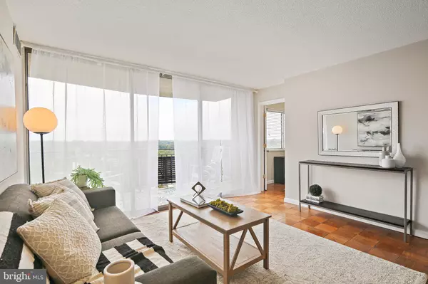 Hyattsville, MD 20783,1836 METZEROTT RD #1604