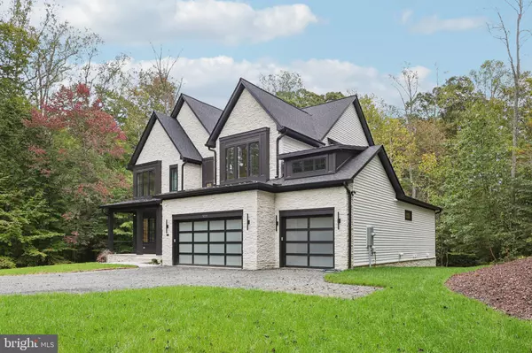 Woodbridge, VA 22192,5224 TRUNNION TRL