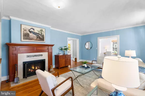 Baltimore, MD 21228,121 FOREST DR