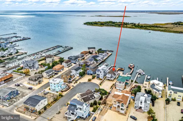 Long Beach, NJ 08008,5 W 40TH ST