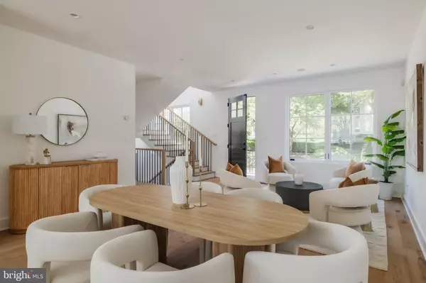 Chevy Chase, MD 20815,6960 WEST AVE