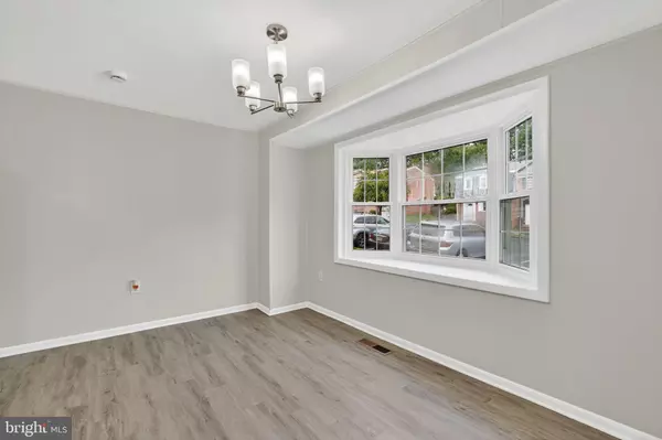 Lorton, VA 22079,7419 LARNE LN