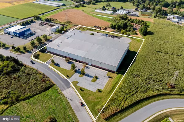 Ephrata, PA 17522,221 FORNEY DR