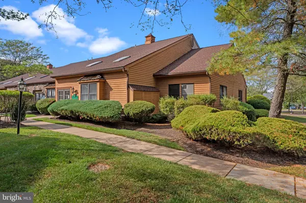 Yardley, PA 19067,301 OXFORD VALLEY RD #301B