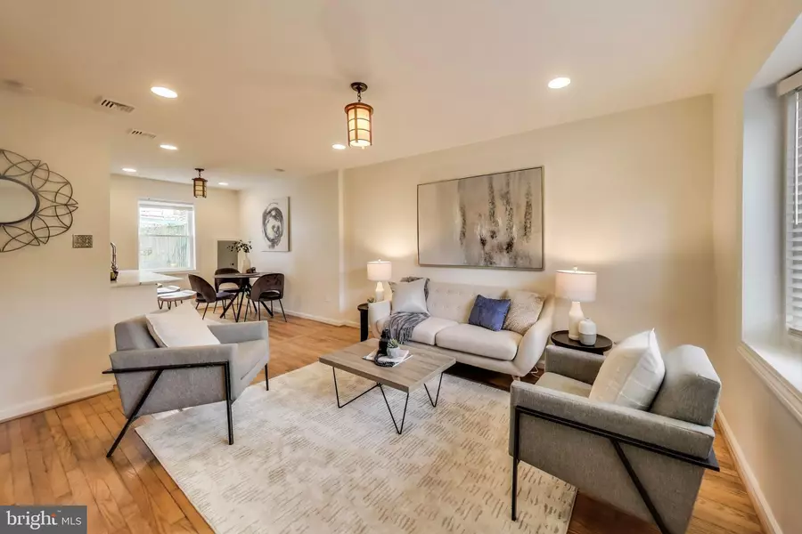 3357 CLAY PL NE, Washington, DC 20019