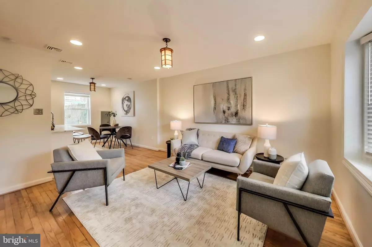 Washington, DC 20019,3357 CLAY PL NE