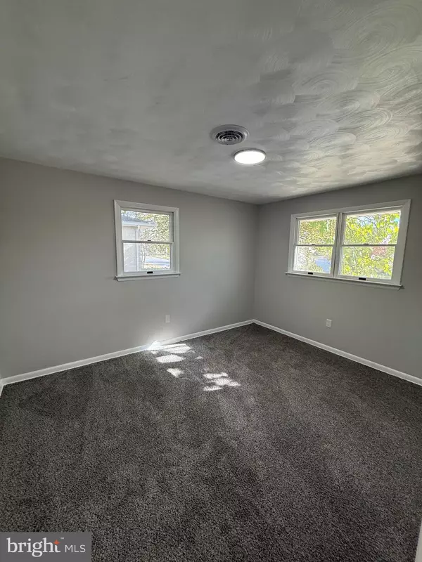 Harrisburg, PA 17104,2408 SWATARA ST