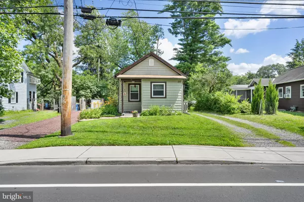 Rocky Hill, NJ 08553,20 PRINCETON AVE