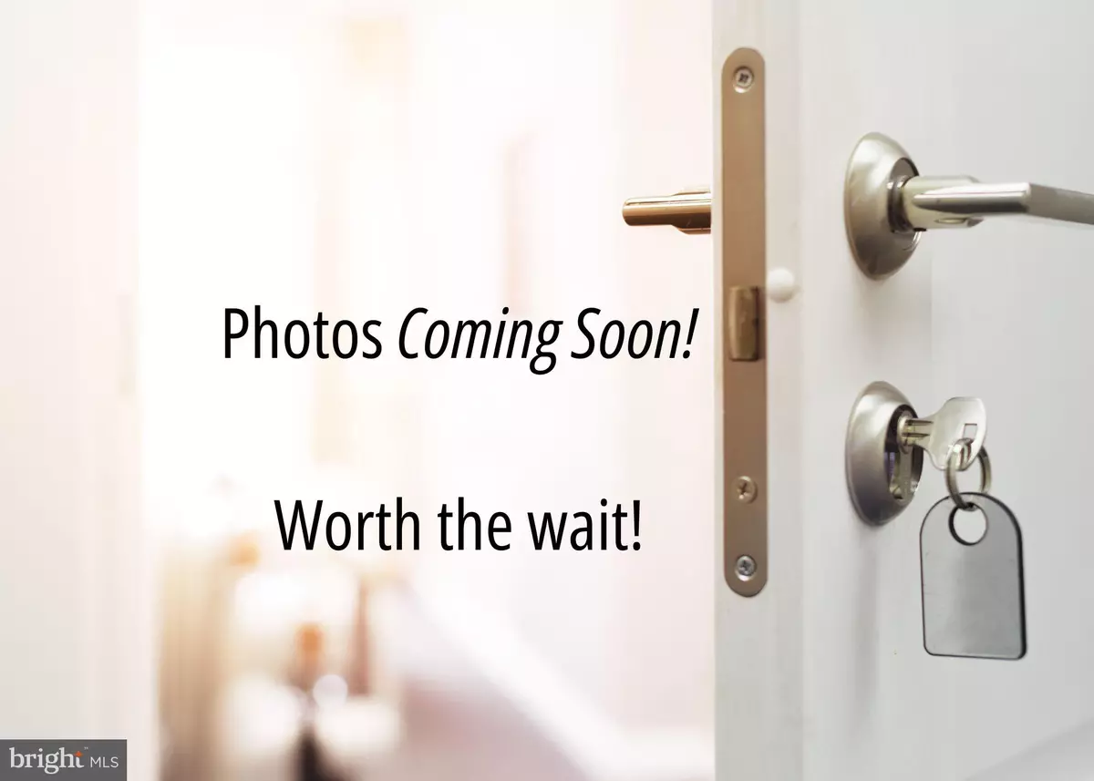 Reston, VA 20190,11260 CHESTNUT GROVE SQ #339