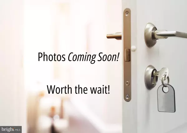 11260 CHESTNUT GROVE SQ #339, Reston, VA 20190