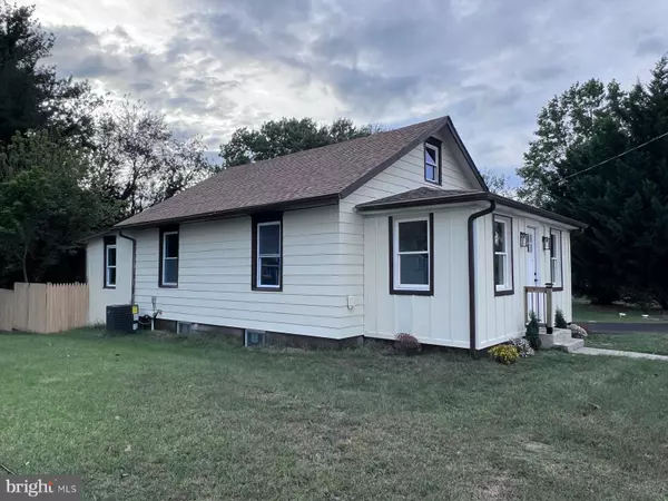 48 S RAILROAD AVE,  Pedricktown,  NJ 08067