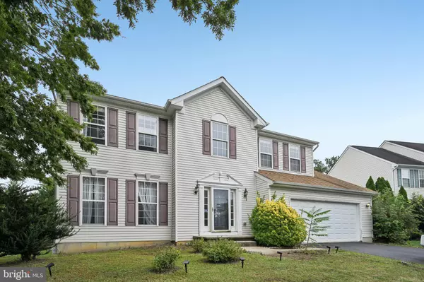 1 DALTON DR, Newark, DE 19702