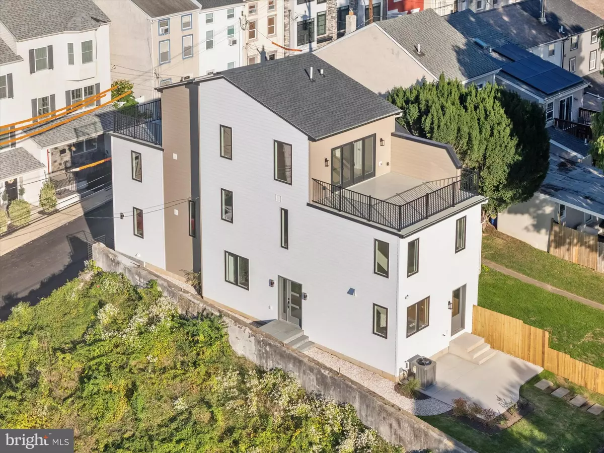 Conshohocken, PA 19428,135 W 1ST AVE