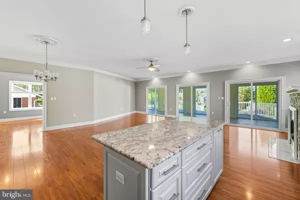 Luray, VA 22835,34 SPIREA PL