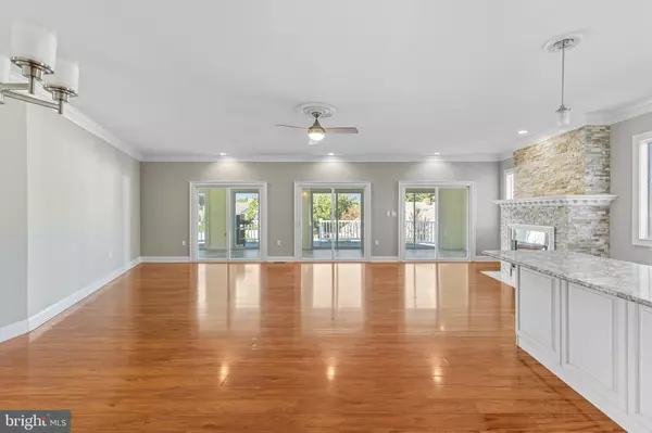 Luray, VA 22835,34 SPIREA PL