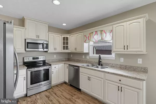 Luray, VA 22835,10 CUMBIA AVE