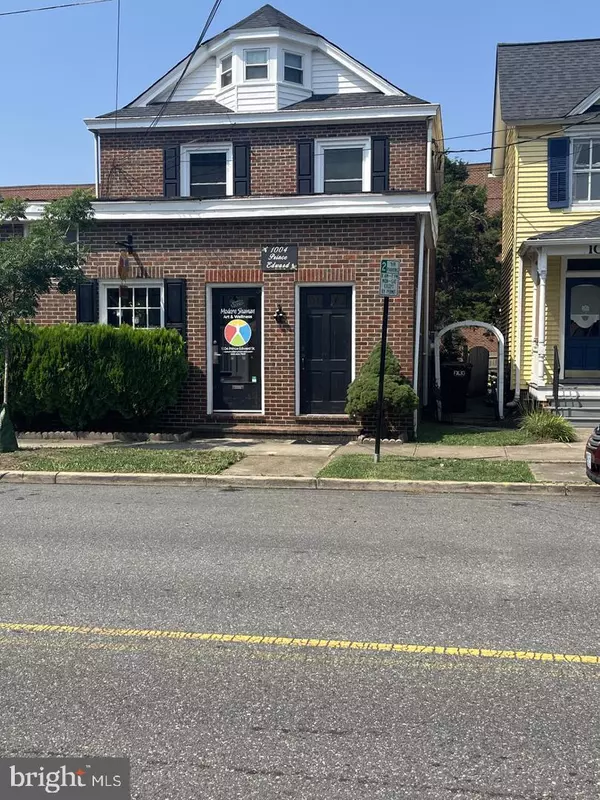 1004 PRINCE EDWARD ST #2, Fredericksburg, VA 22401