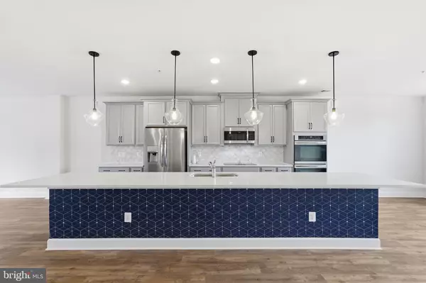 Gainesville, VA 20155,13947 GARY FISHER TRL