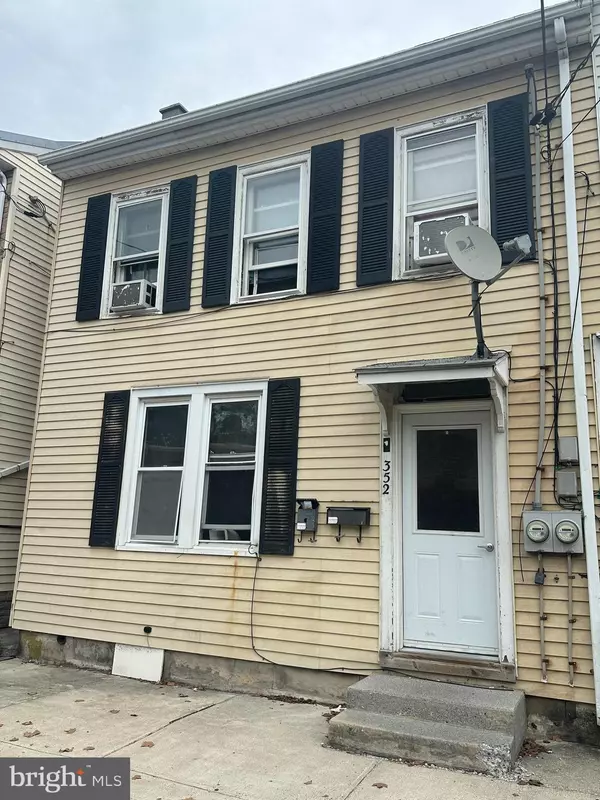 Lebanon, PA 17046,352 N 7TH ST