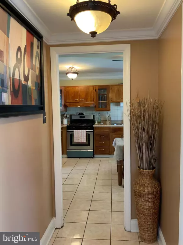 Hyattsville, MD 20783,8505 21ST AVE