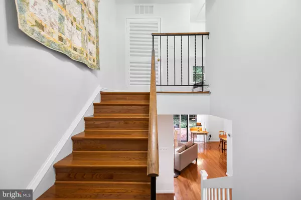 Reston, VA 20191,2027 HEADLANDS CIR