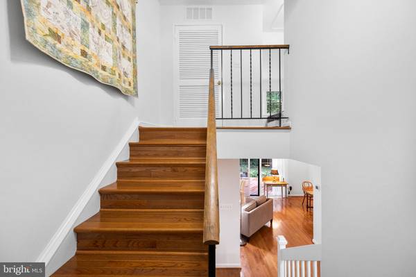 Reston, VA 20191,2027 HEADLANDS CIR