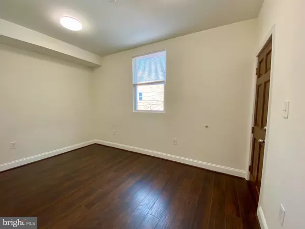 Washington, DC 20002,1904 M ST NE #3