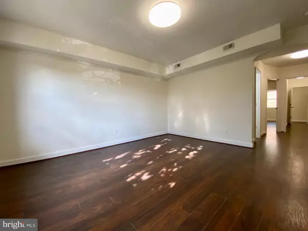 Washington, DC 20002,1904 M ST NE #3