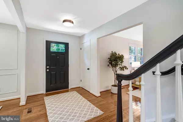 Fairfax, VA 22032,5207 MORNINGTON CT