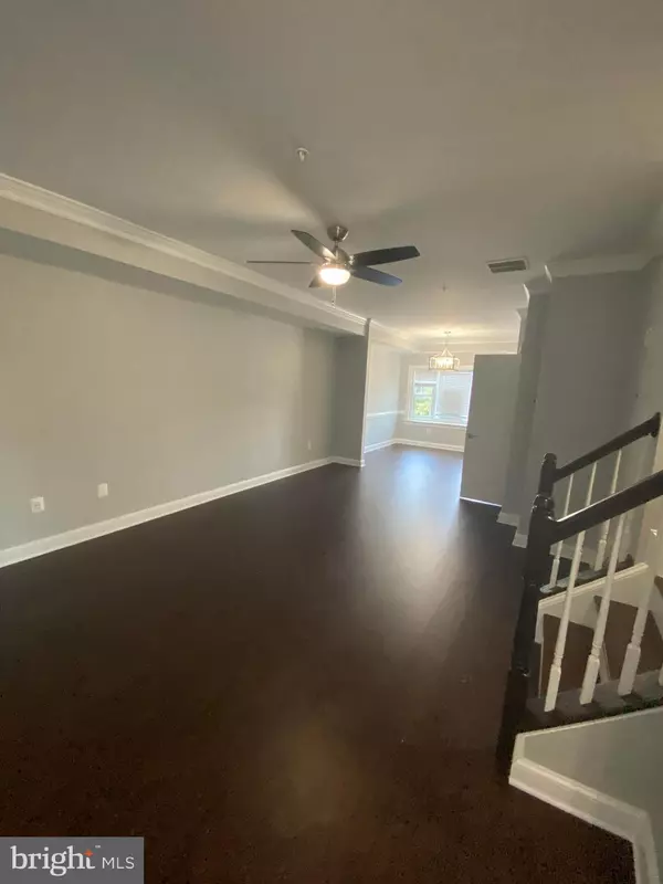 Arlington, VA 22206,2256 S GARFIELD ST #11