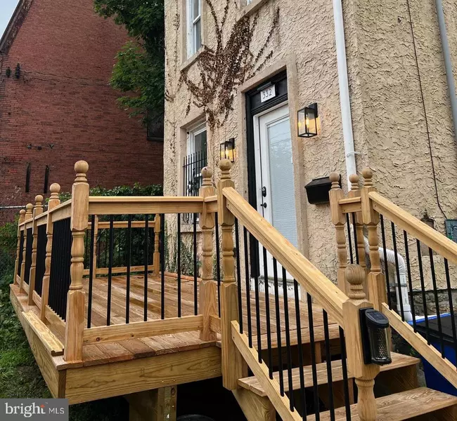 332 W QUEEN LN, Philadelphia, PA 19144