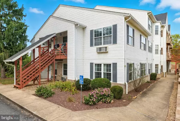 4065 ROSE BUD CT,  Edinburg,  VA 22824