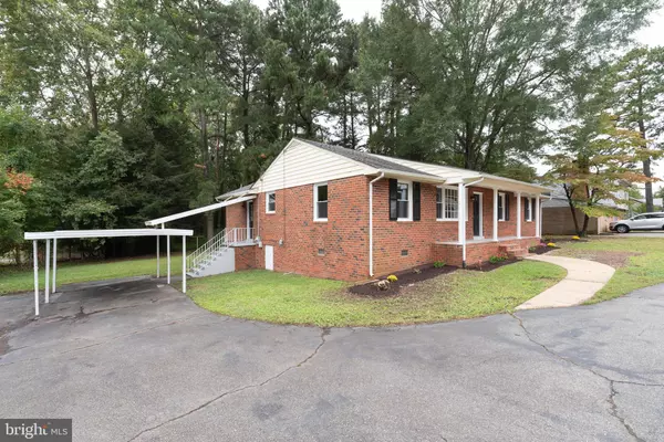 Richmond, VA 23227,715 AZALEA AVE