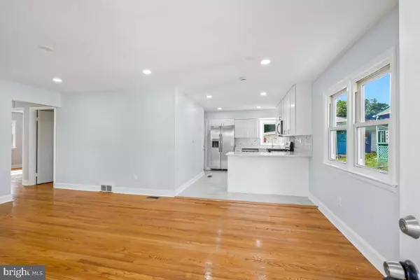 Hyattsville, MD 20782,1409 TORREY PL