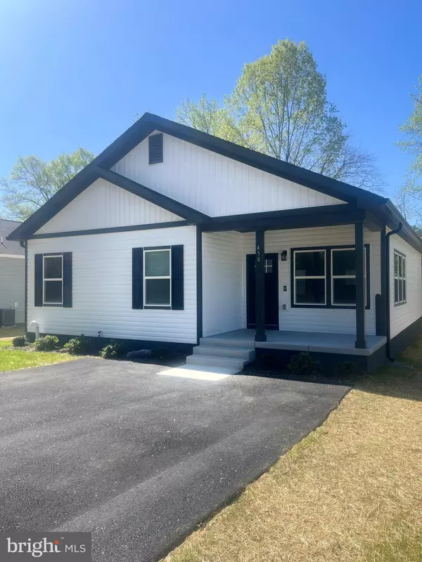 Colonial Beach, VA 22443,62 SALINA LANE