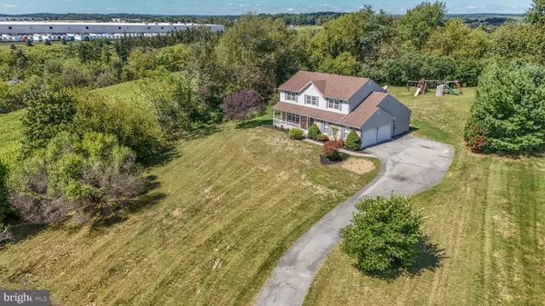 Fogelsville, PA 18051,9535 FOXFIELD CT