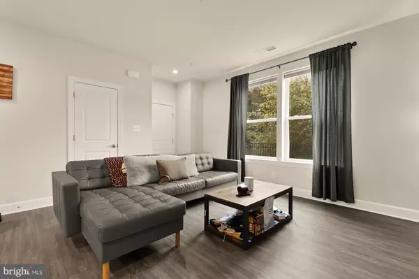 Hanover, MD 21076,7624 STEMHART LN