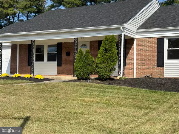 Willingboro, NJ 08046,67 TRIANGLE LN