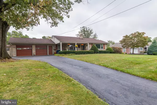 New Holland, PA 17557,590 E JACKSON ST