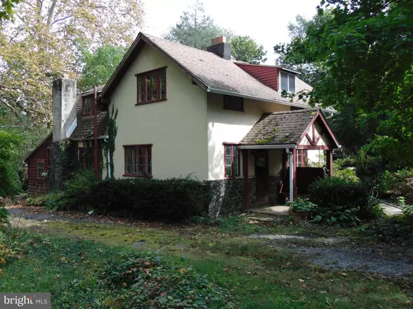 1905 HARVEY RD, Wilmington, DE 19810