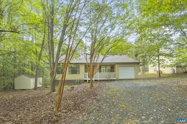 Palmyra, VA 22963,323 JEFFERSON DR