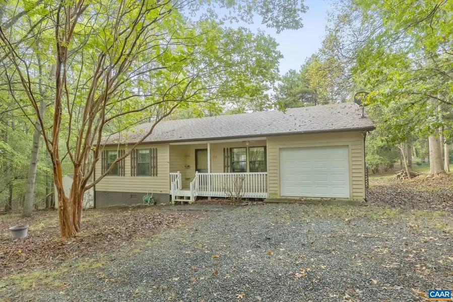 323 JEFFERSON DR, Palmyra, VA 22963
