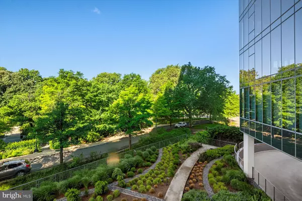 Philadelphia, PA 19130,2100 HAMILTON ST #2B