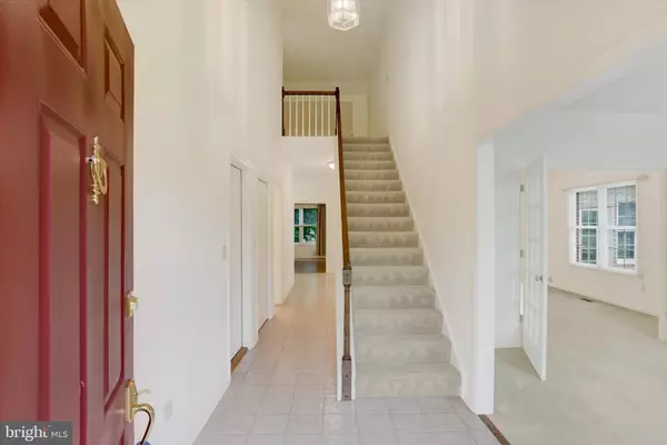 Hershey, PA 17033,9 ALMOND DR