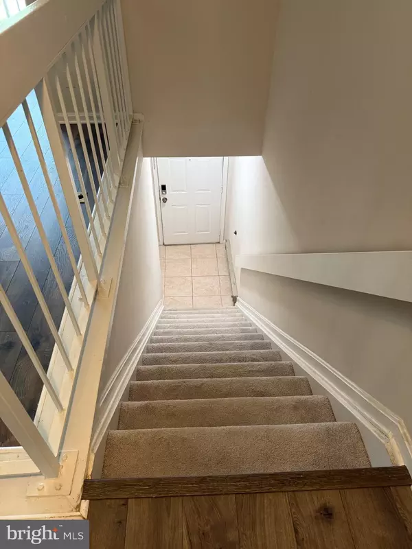 Clifton, VA 20124,13513 ORCHARD DR #3513