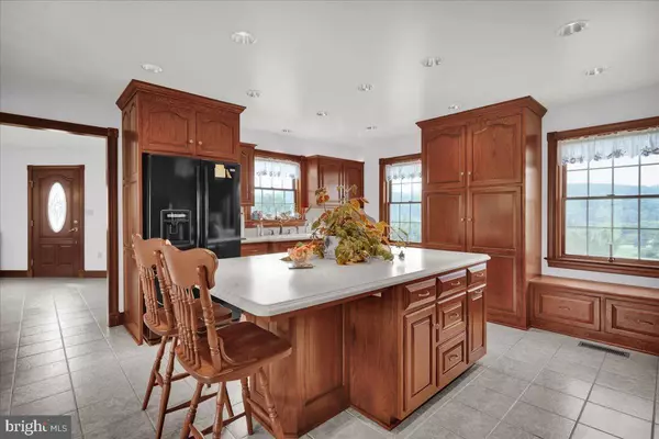Kutztown, PA 19530,123 KOHLERS HILL RD